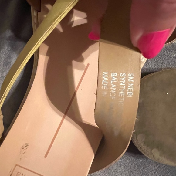 Sandals - Picture 3 of 3